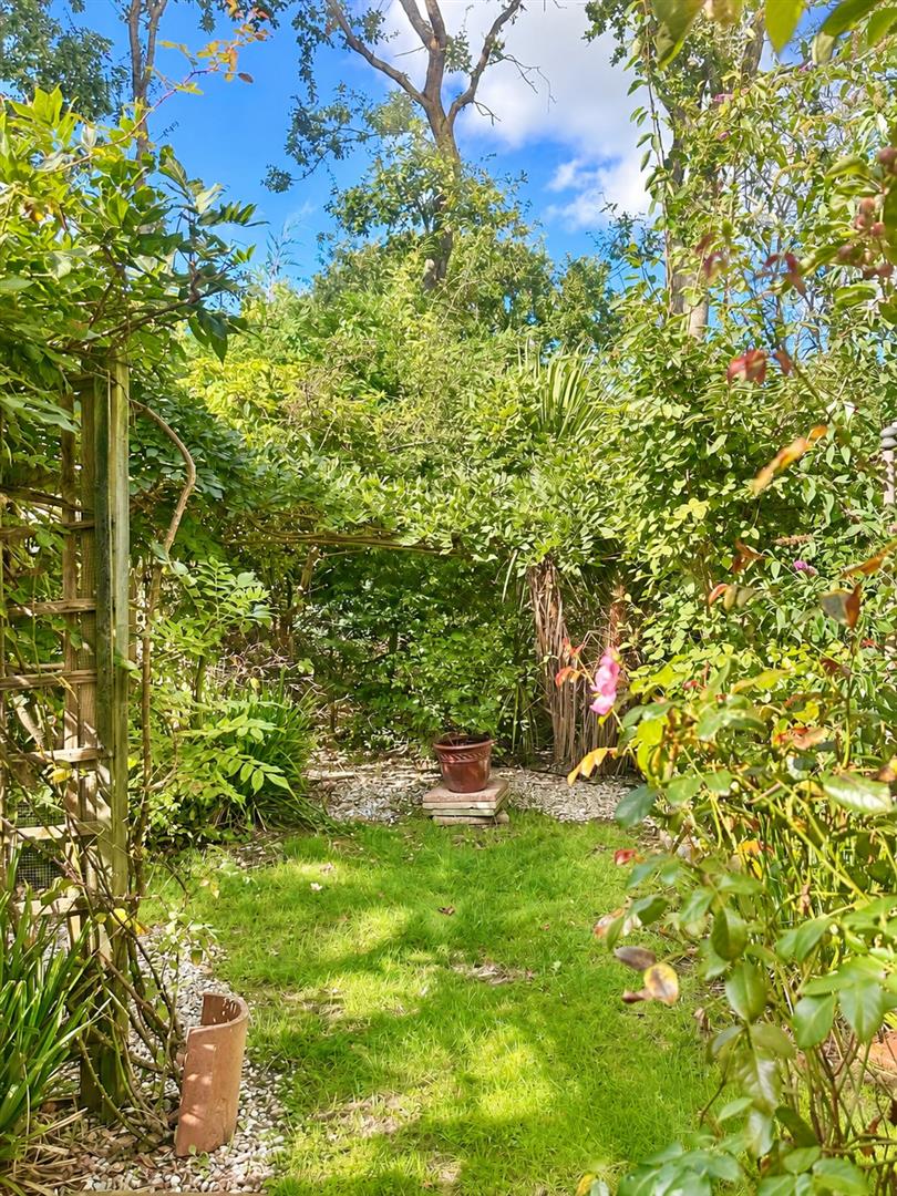 Cooden Drive, Bexhill-On-Sea